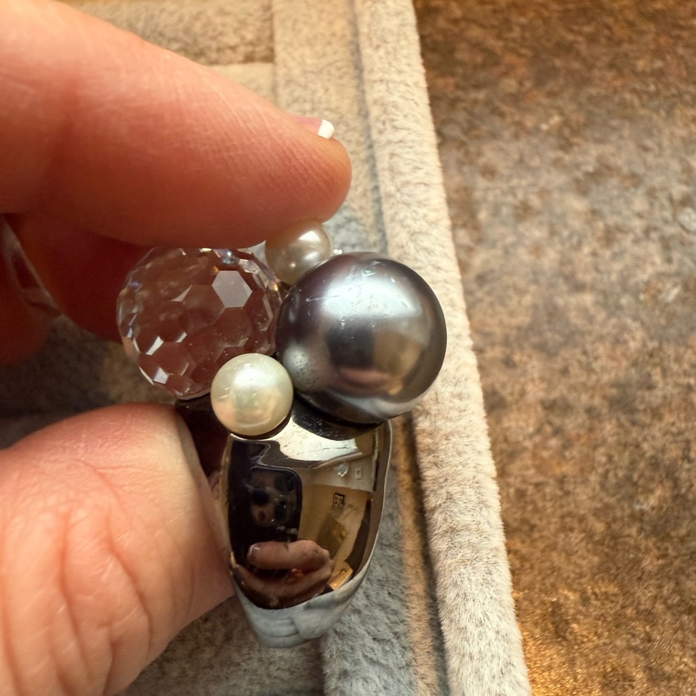 Kenneth Lane Grey crystal pearl bubble cluster Cocktail ring size 8/9 - Picture 7 of 14